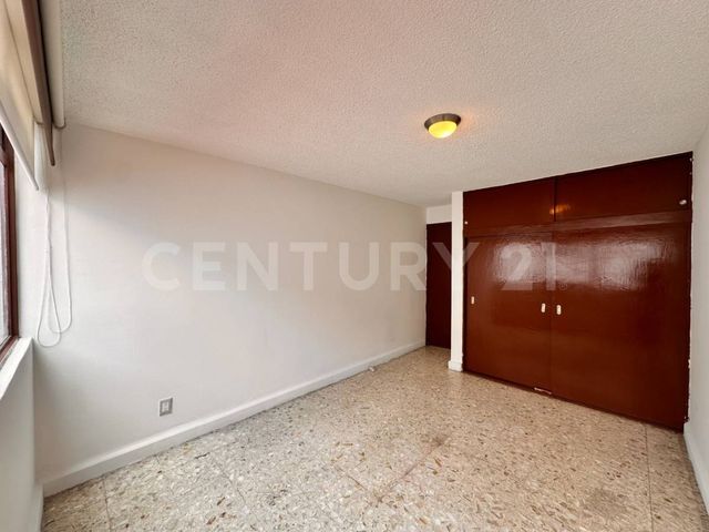 place photo 48