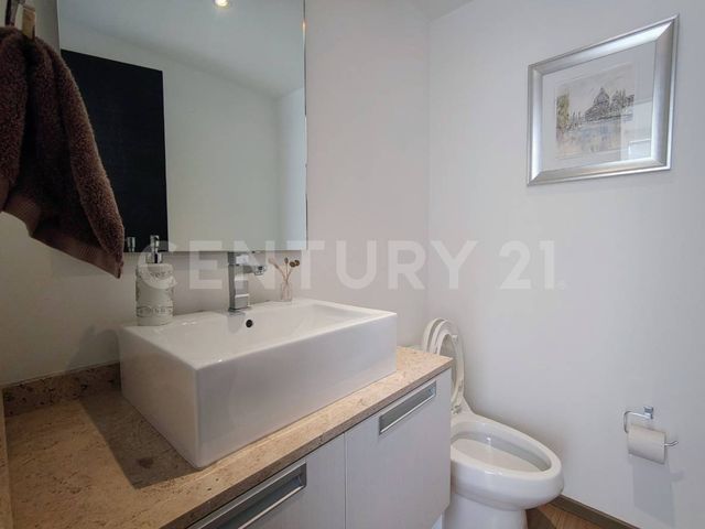 place photo 49