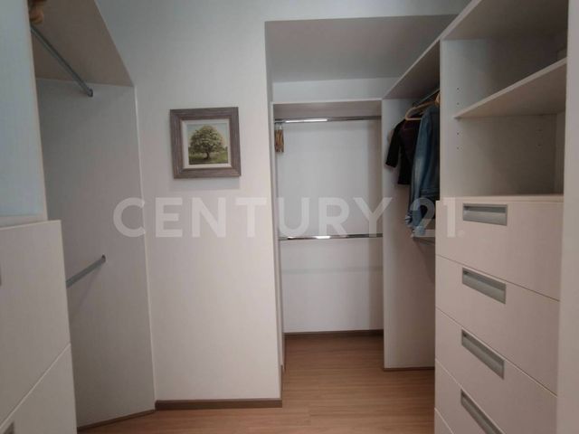 place photo 48