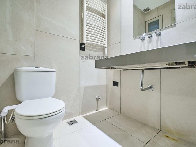 place photo 47
