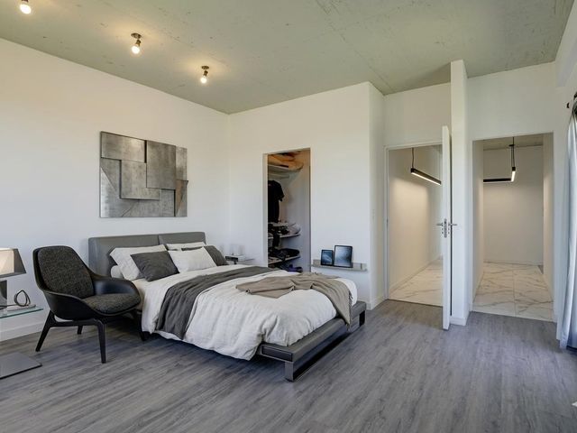 place photo 77