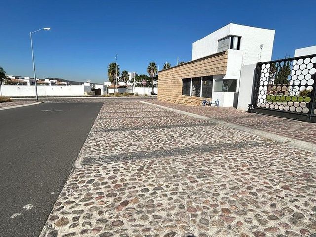 place photo 35