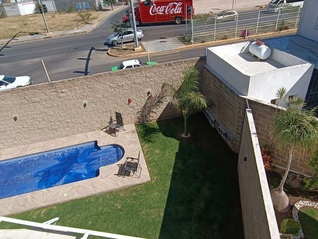 place photo 21