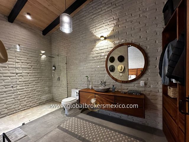 place photo 45