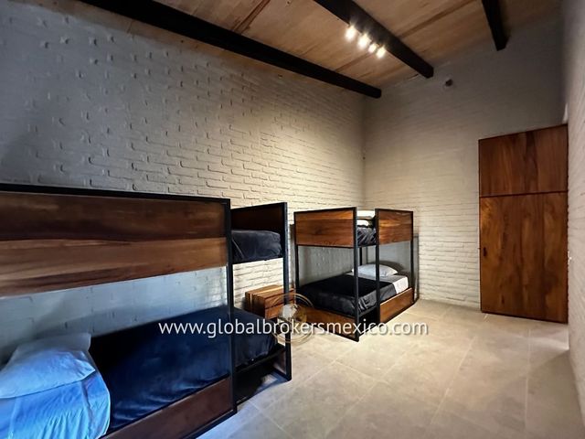 place photo 37