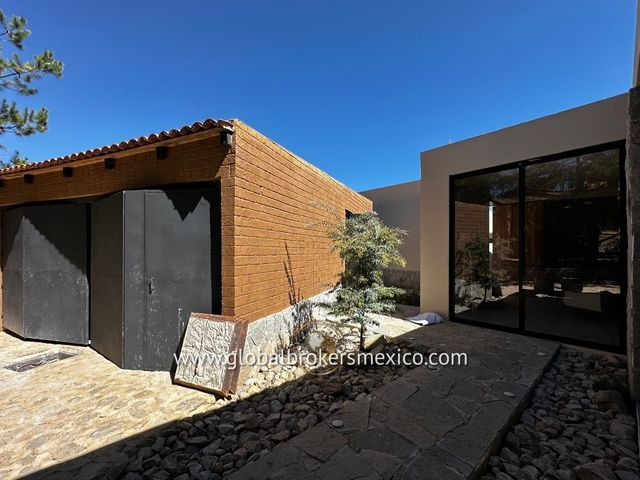 place photo 44