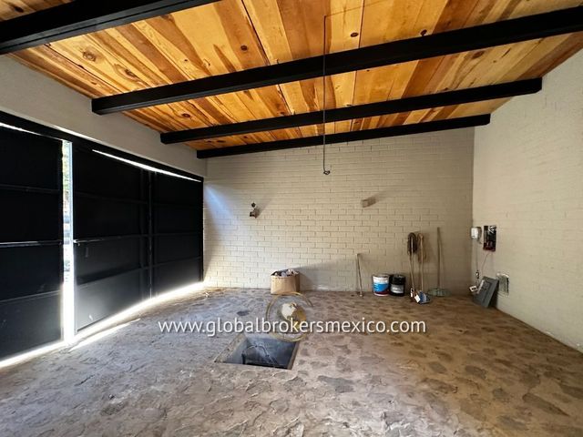 place photo 48