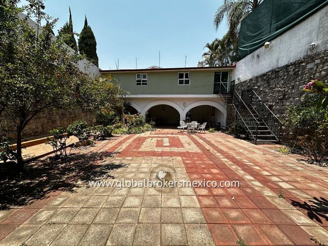 place photo 23
