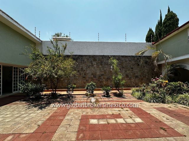 place photo 24