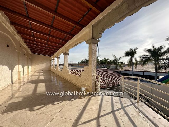 place photo 34