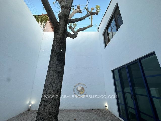 place photo 40
