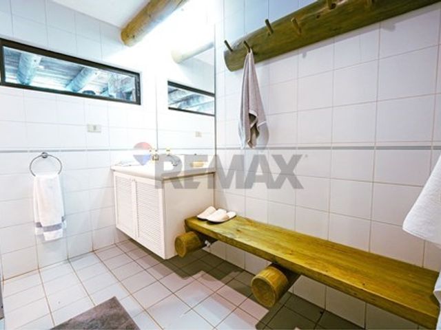 place photo 74