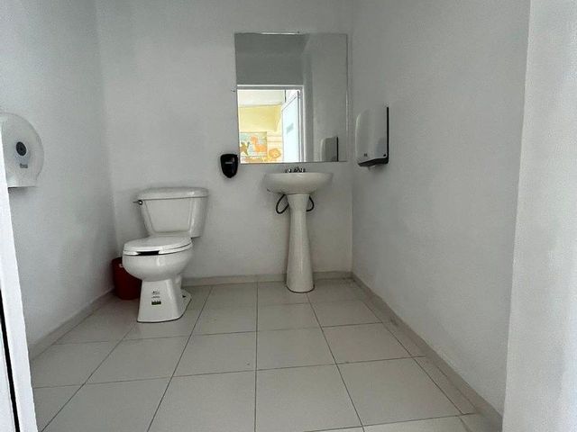 place photo 23