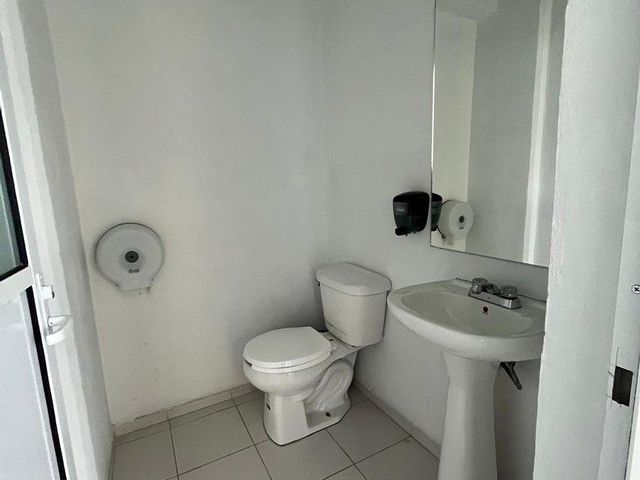 place photo 24