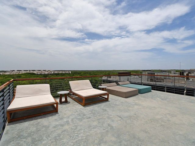 place photo 49