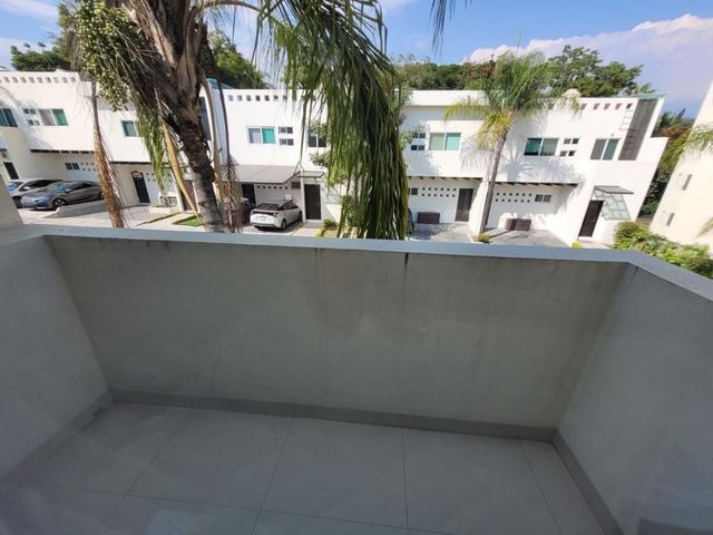 place photo 32