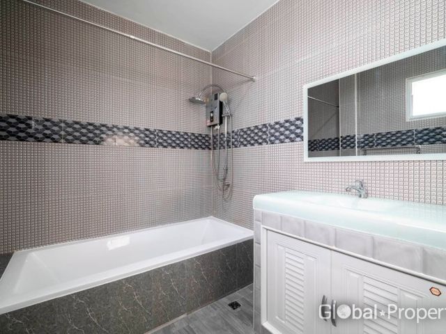 place photo 41