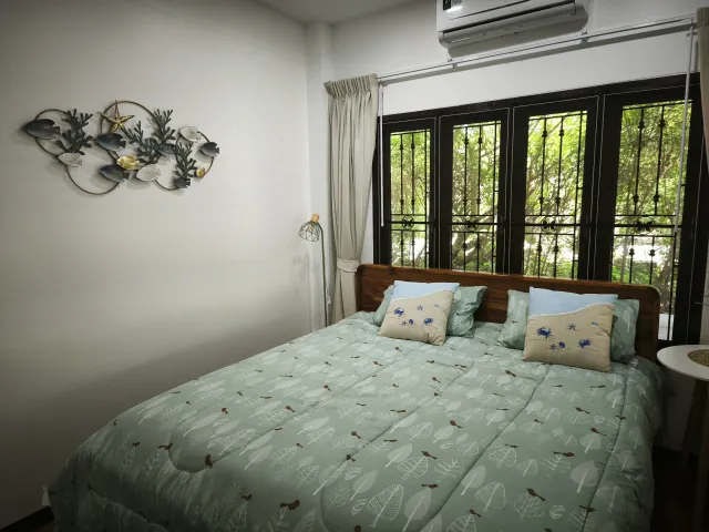 place photo 34