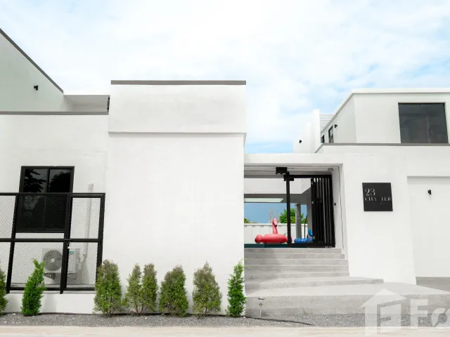 place photo 56
