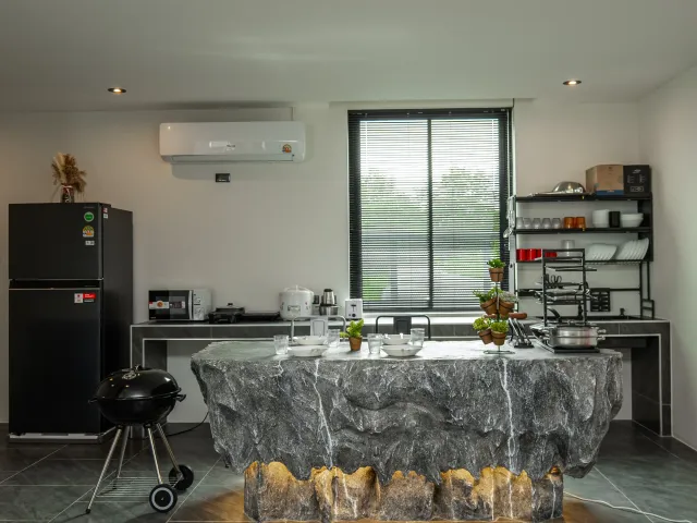 place photo 69