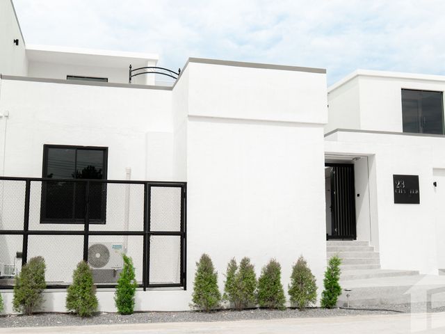 place photo 54