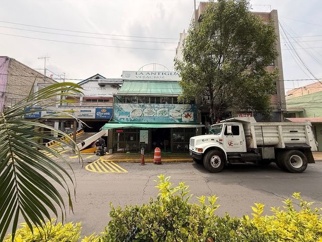 place photo 18