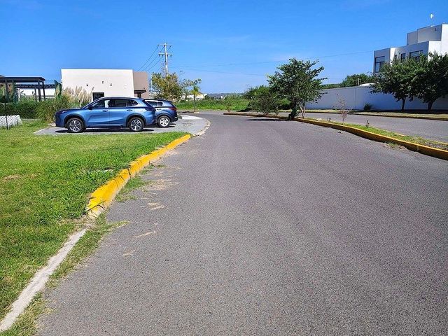 place photo 16