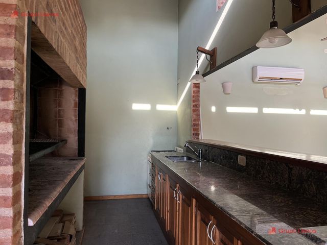 place photo 57