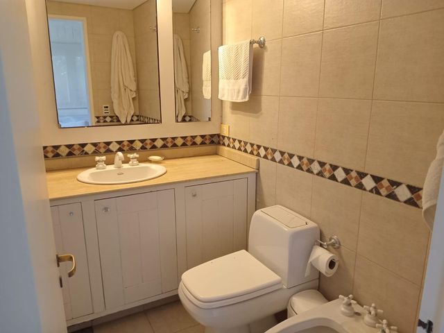 place photo 49
