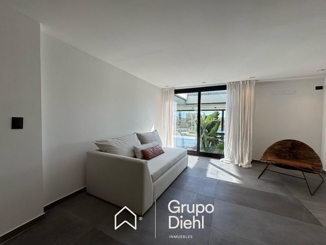 place photo 51