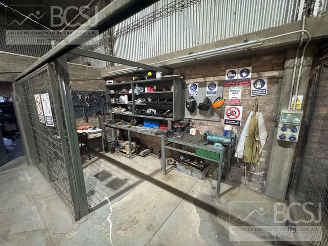 place photo 39