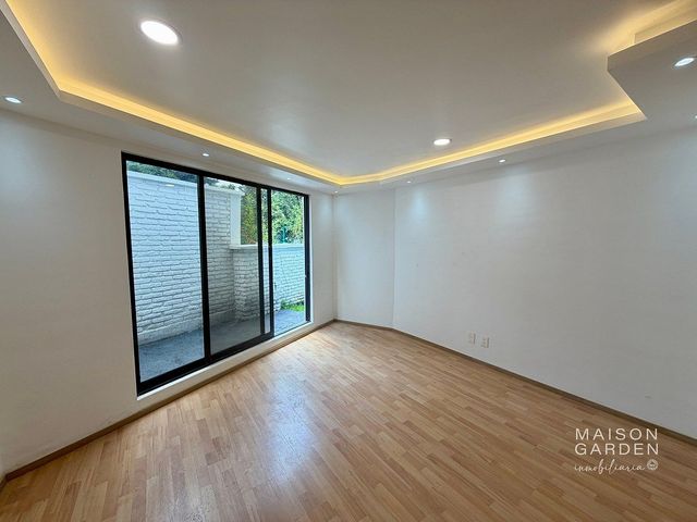 place photo 44