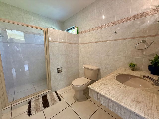 place photo 40