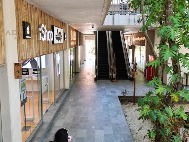 place photo 32