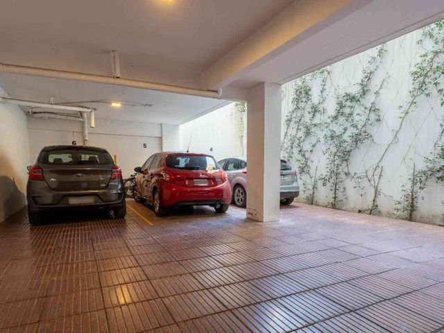 place photo 36