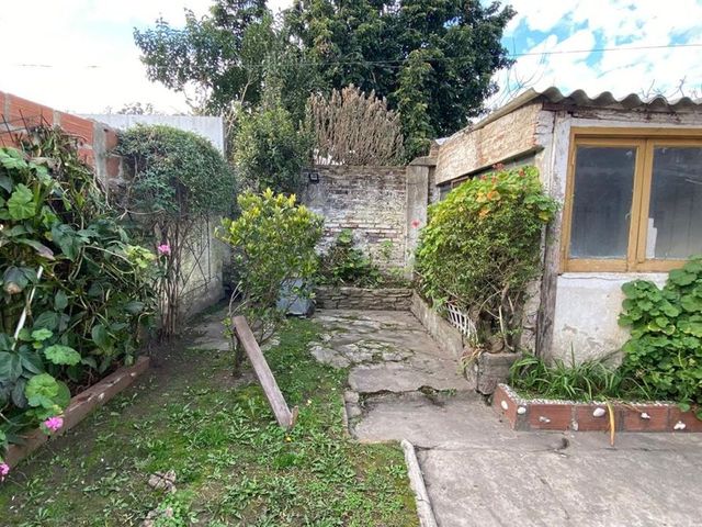 place photo 25