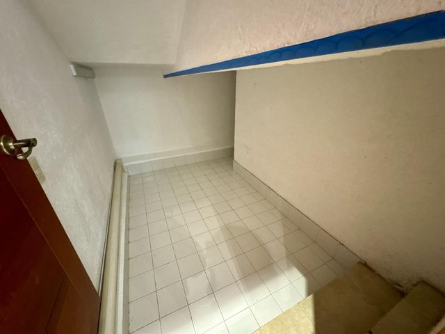 place photo 54