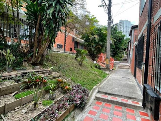 place photo 25