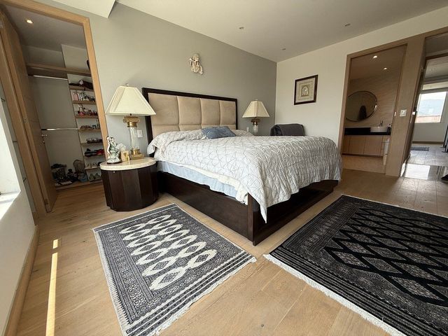 place photo 43
