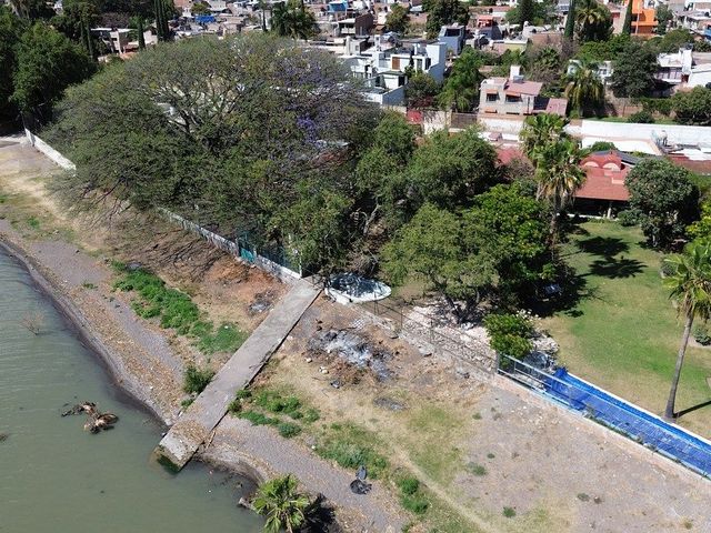 place photo 24