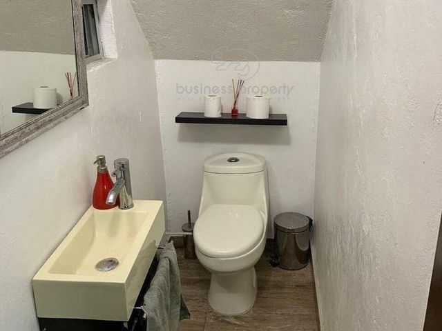 place photo 17
