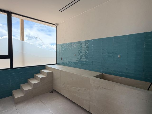 place photo 49
