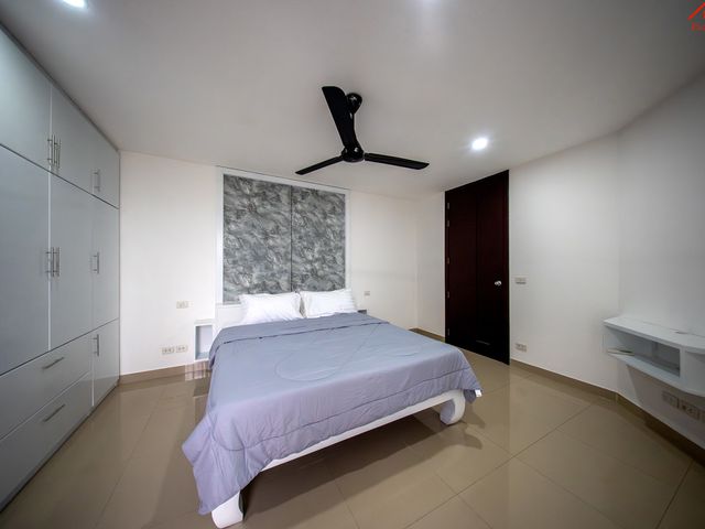 place photo 54