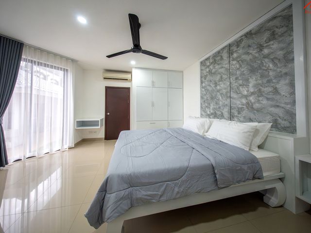 place photo 55