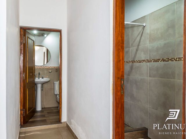 place photo 49