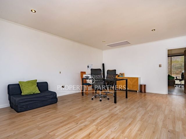 place photo 38