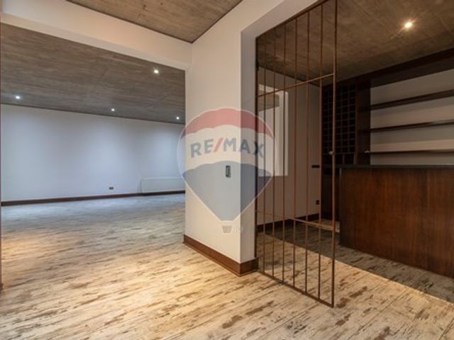 place photo 62