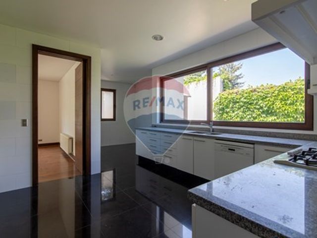 place photo 67