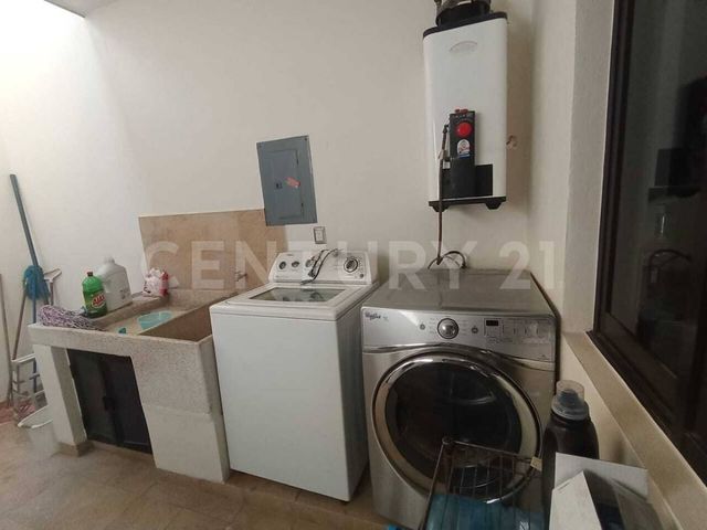 place photo 34
