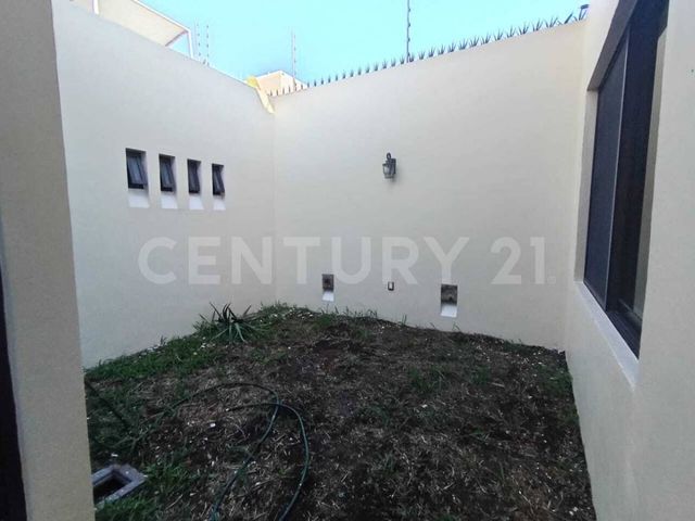 place photo 50